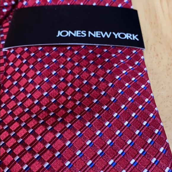 Men’s tie - Picture 2 of 3